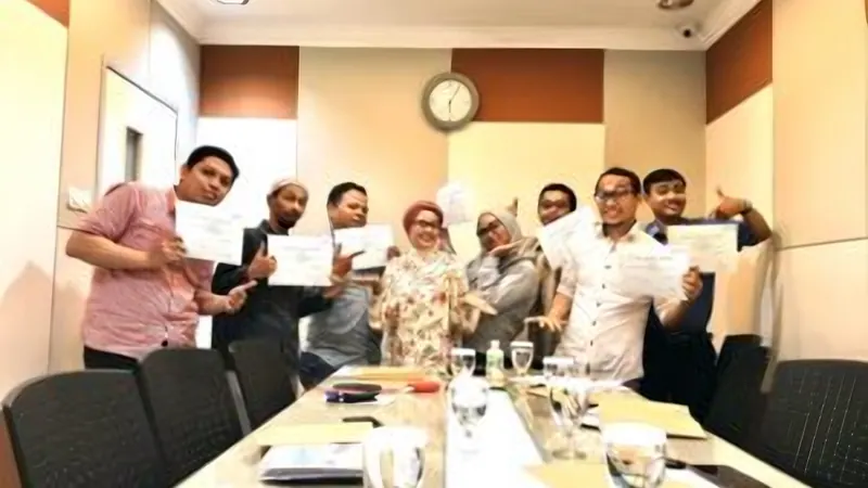 footer-5-kegiatan-tim-zoom-group